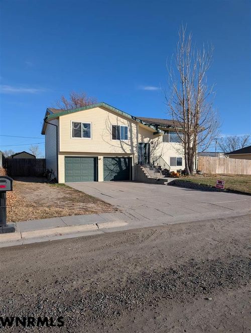 1414 Q Street, Bridgeport, NE, 69336 | Card Image