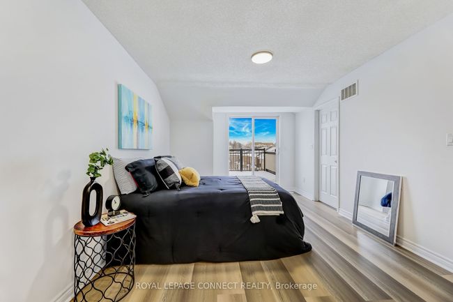 4 - 1050 Elton Way, House attached with 3 bedrooms, 3 bathrooms and 1 parking in Whitby ON | Image 33