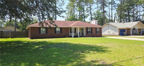 627 Windhaven Dr, Hinesville, GA, 31313-3982 | Card Image