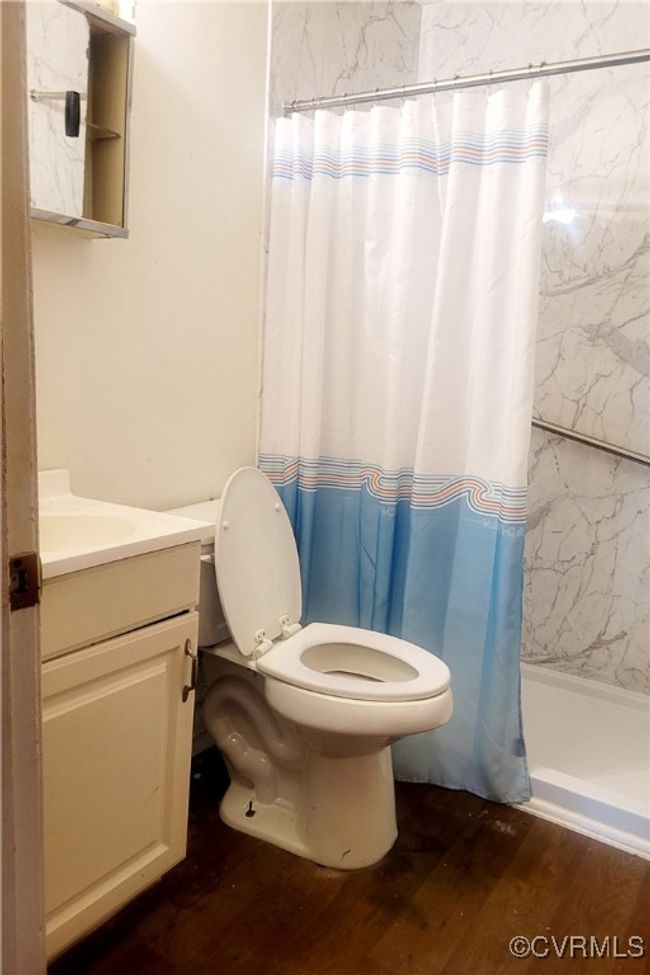 422 Walnut St, House other with 3 bedrooms, 1 bathrooms and null parking in Petersburg VA | Image 8