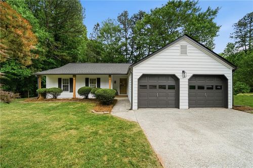 2790 Grassland Ct Nw, Kennesaw, GA, 30152-2593 | Card Image