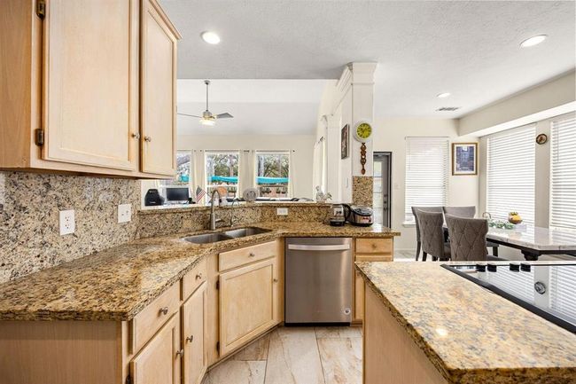 1215 Whisper Trace Ct, House other with 4 bedrooms, 4 bathrooms and 2 parking in Katy TX | Image 15