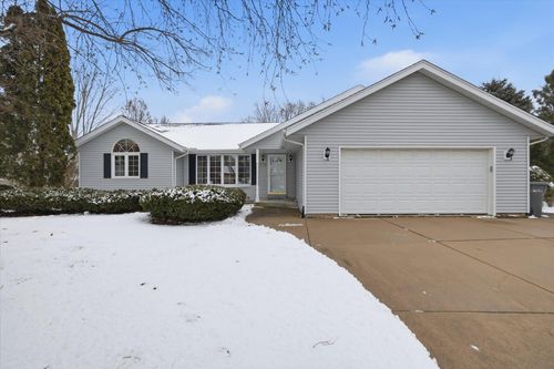 1647750 Bay Lane Dr, Muskego, WI, 53150-8967 | Card Image