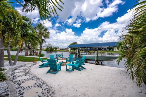 21812 Edgewater Dr, Port Charlotte, FL, 33952-9700 | Card Image