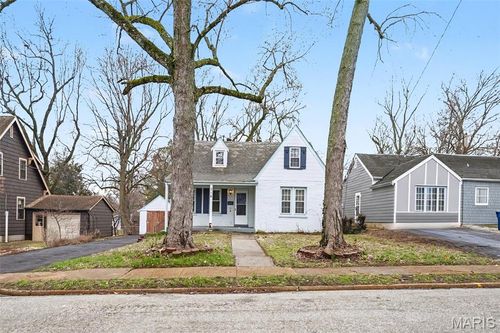 216 Roberta Ave, Saint Louis, MO, 63135-2618 | Card Image