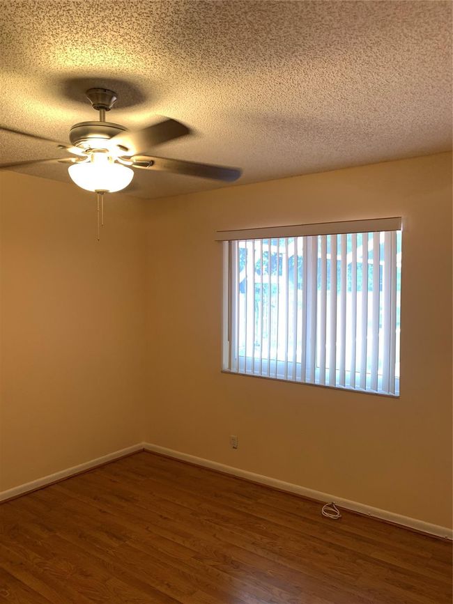 9840 Nw 28 Th Ct, House other with 4 bedrooms, 2 bathrooms and null parking in Coral Springs FL | Image 34