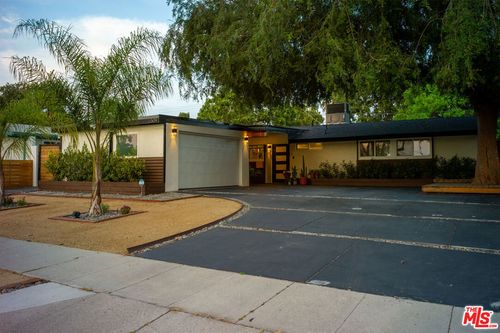 6504 Rhea Ave, Reseda, CA, 91335-6026 | Card Image