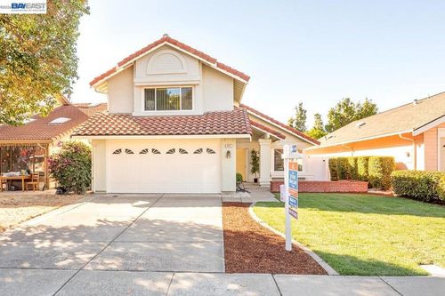 4413 Holt St, Union City, CA, 94587-5618 | Card Image