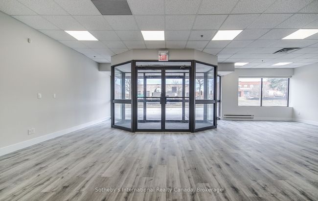 111 Carlauren Rd, Home with 0 bedrooms, 0 bathrooms and null parking in Vaughan ON | Image 4