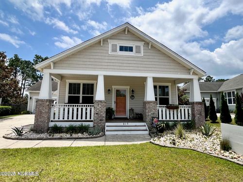 817 Wildflower Dr, Holly Ridge, NC, 28445-7804 | Card Image
