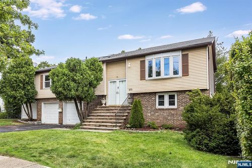 373 Orange Rd, Montclair, NJ, 07042-4326 | Card Image