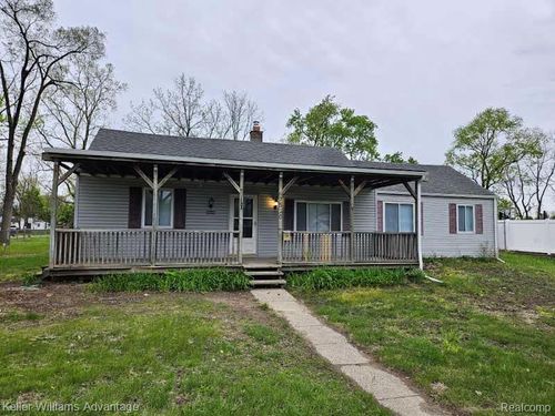 27570 Avondale St, Inkster, MI, 48141-1712 | Card Image