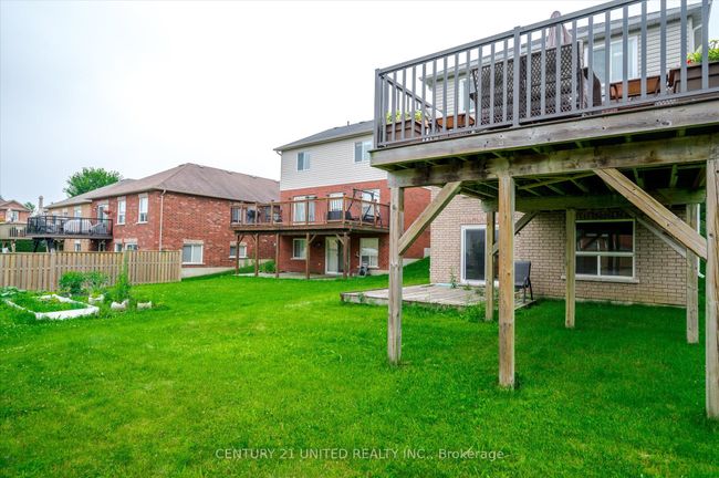 213 Farrier Cres, House other with 4 bedrooms, 4 bathrooms and 4 parking in Peterborough ON | Image 37