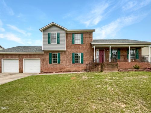 5019 Woodspring Dr, Hope Mills, NC, 28348-2624 | Card Image