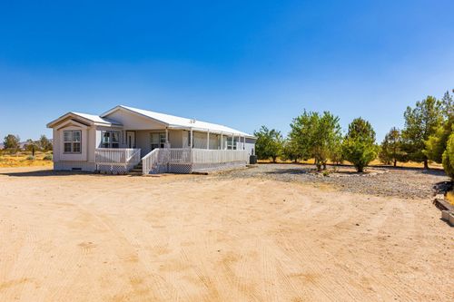 6007 Felspar Ave, Inyokern, CA, 93527-2061 | Card Image
