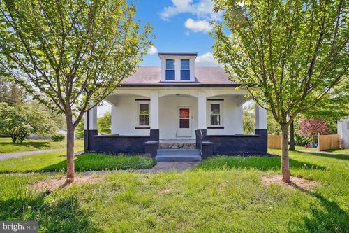 2952 Dekalb Pike, East Norriton, PA, 19401-1597 | Card Image