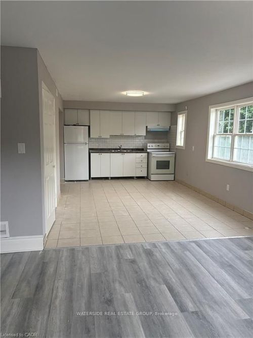 1-81 Dundas St, Dundas, ON, L9H7T5 | Card Image