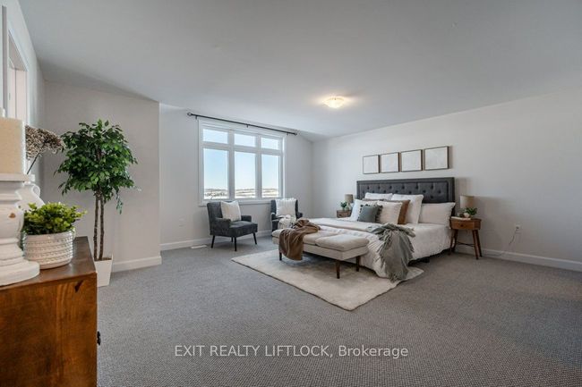 715 Latimer Way, House other with 4 bedrooms, 4 bathrooms and 2 parking in Peterborough ON | Image 16