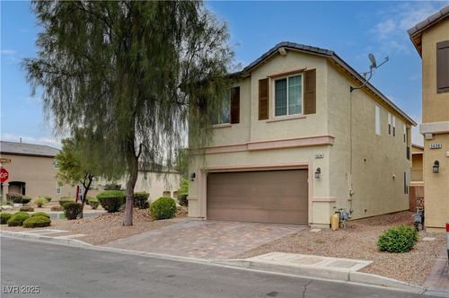 5634 Bishop Flowers St, Las Vegas, NV, 89130-1101 | Card Image