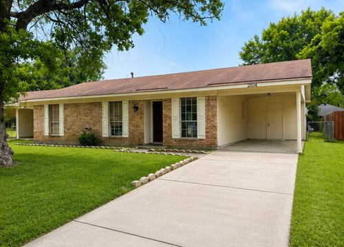 2104 Kirby Smith Dr, Bossier City, LA, 71112-4743 | Card Image