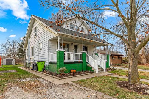 27110 Wager St, Flat Rock, MI, 48134-1614 | Card Image