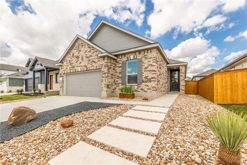 125 Drifter Ln, Jarrell, TX, 76537-0748 | Card Image