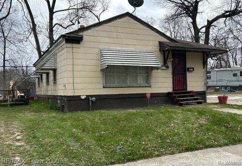 8539 Desoto St, Detroit, MI, 48238-1738 | Card Image