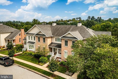 547 Gramercy Ln, DOWNINGTOWN, PA, 19335-4854 | Card Image