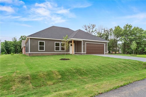 2 Wendike Ln, Bella Vista, AR, 72715-5231 | Card Image
