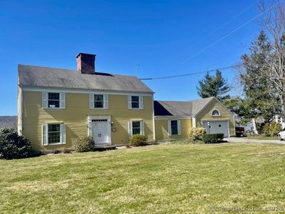 71 Main Street, House other with 3 bedrooms, 2 bathrooms and null parking in East Haddam CT | Image 2