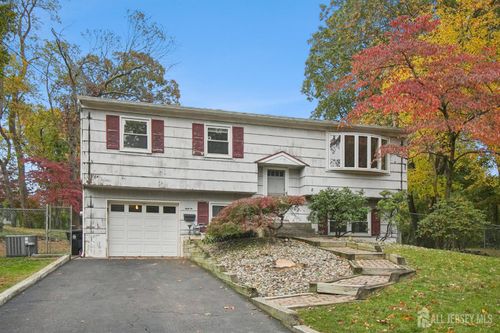 22 Prince Rd, East Brunswick, NJ, 08816-4516 | Card Image