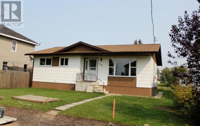 214 3 Rd St, Home with 2 bedrooms, 2 bathrooms and null parking in Rainy River ON | Image 1