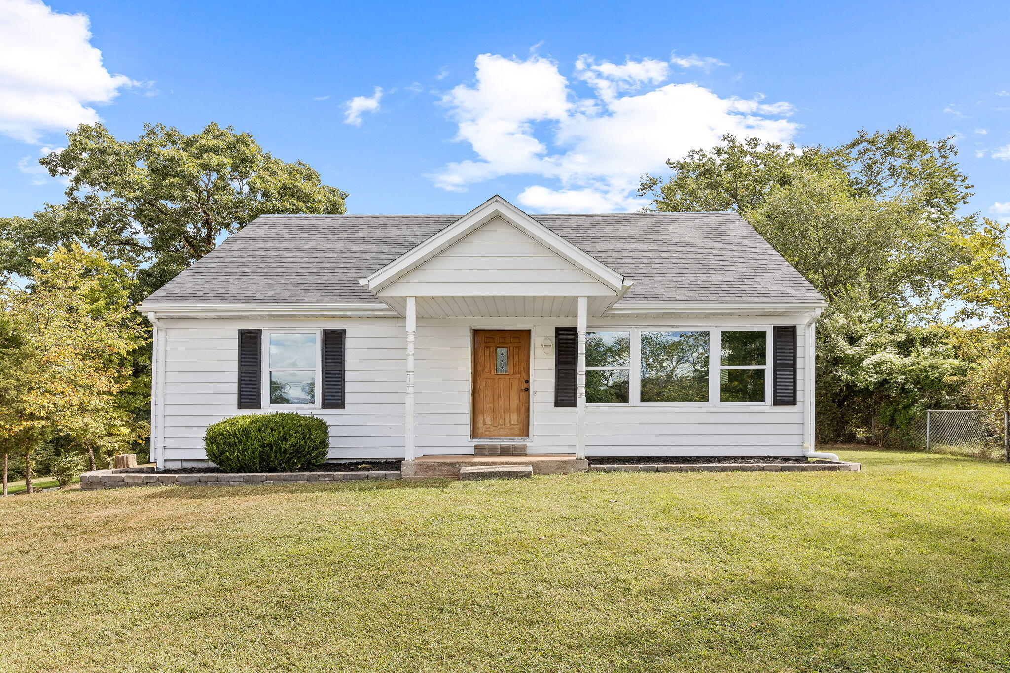 Falcon Ln, Wardsville, MO 65101