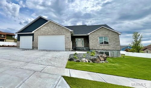 144 Links Way, Idaho Falls, ID, 83401-6173 | Card Image