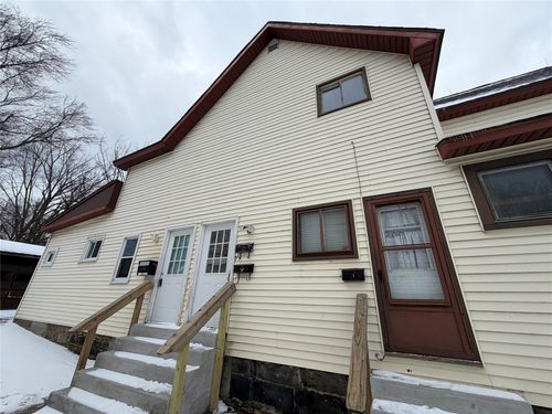 330 E 3rd St, Erie, PA, 16507-1684 | Card Image