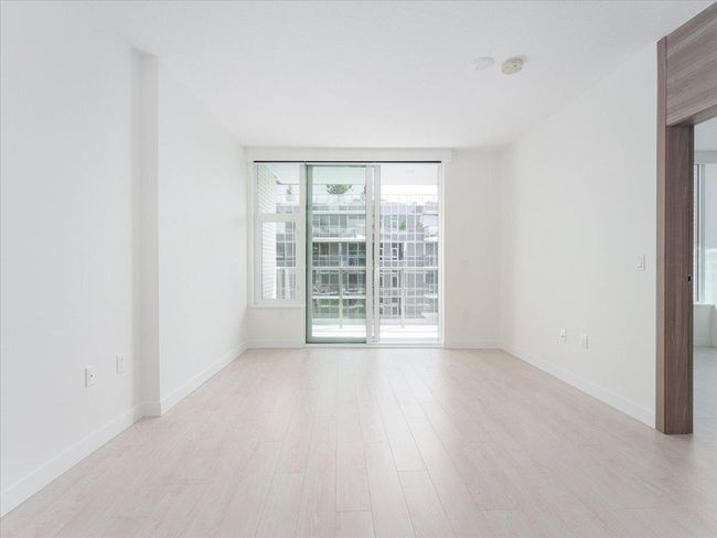 1187 - 8671 Hazelbridge Way, Condo with 1 bedrooms, 1 bathrooms and 1 parking in Richmond BC | Image 8