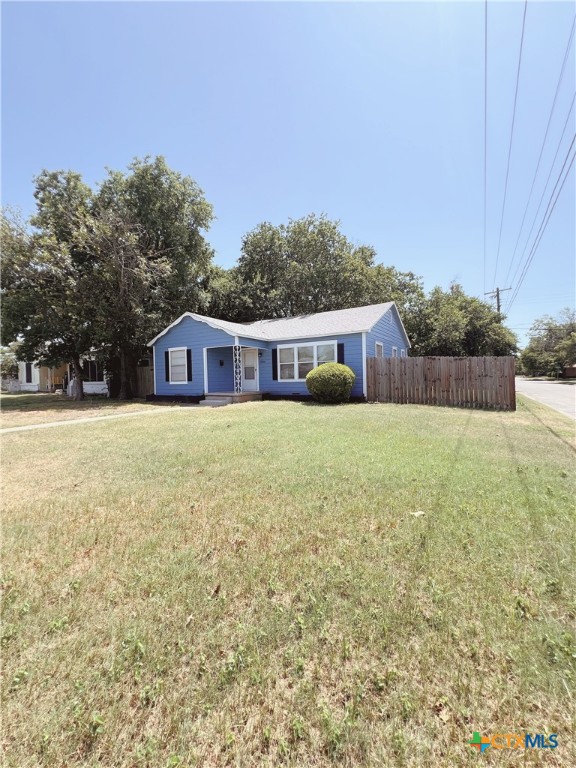 21a St, Waco, TX 76708