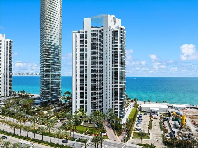 APT-2601 - 18911 Collins Ave, Condo with 4 bedrooms, 6 bathrooms and null parking in Sunny Isles Beach FL | Image 10