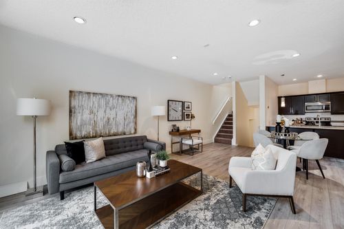 2-2008 12 Ave Sw, Calgary, AB, T3C0S1 | Card Image