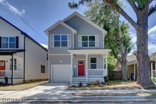 24 Taylor Ave E, Hampton, VA, 23663-1612 | Card Image