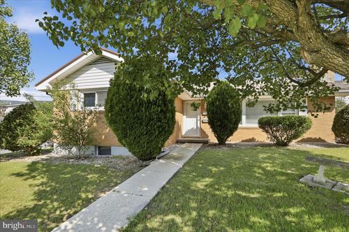 380 Hilltop Ave, KEYSER, WV, 26726-2601 | Card Image