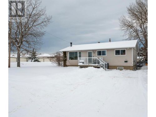 301 95 Ave, Dawson Creek, BC, V1G1H4 | Card Image