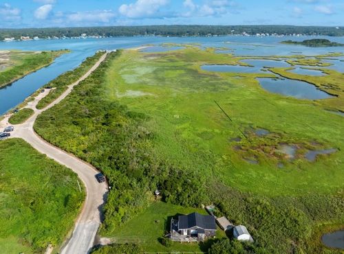 853 W Beach Rd, Charlestown, RI, 02813-1046 | Card Image