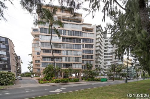 apt-204-2979 Kalakaua Ave, Honolulu, HI, 96815-4628 | Card Image