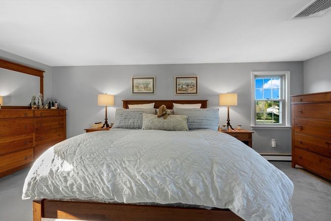 209 Forest St, House other with 3 bedrooms, 2 bathrooms and 6 parking in Franklin MA | Image 23