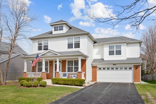 566 Horizon Dr W, St. Charles, IL, 60175-6555 | Card Image