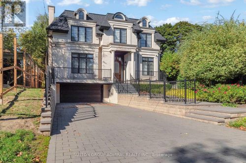 276 Strathallan Wood, Toronto, ON, M5N1T6 | Card Image