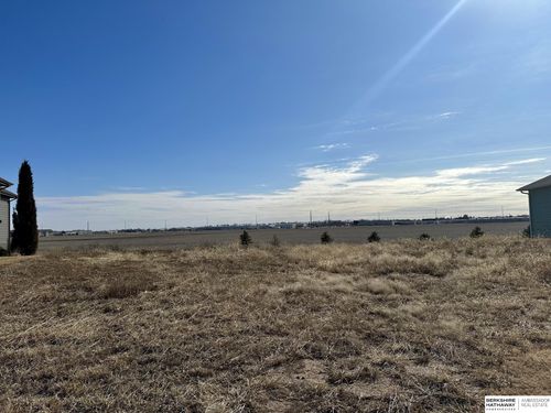 2721 Ritz Pl, Fremont, NE, 68025-3570 | Card Image