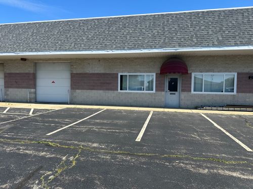 295 Stebbings Ct, Bradley, IL, 60915-1274 | Card Image