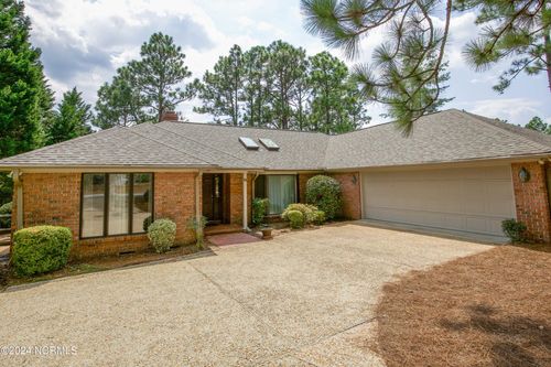 11 Greenville Lane, Pinehurst, NC, 28374 | Card Image